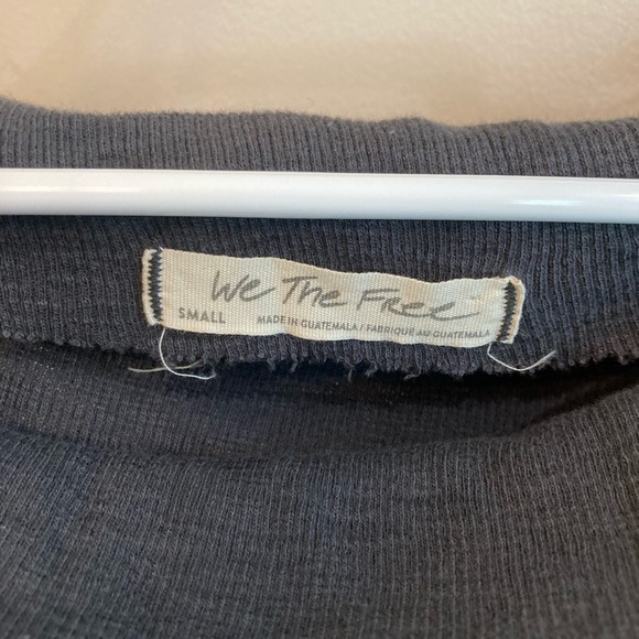 We the Free Free People LondonTown Grey Thermal Ribbed Sweater Size Small - Picture 4 of 7